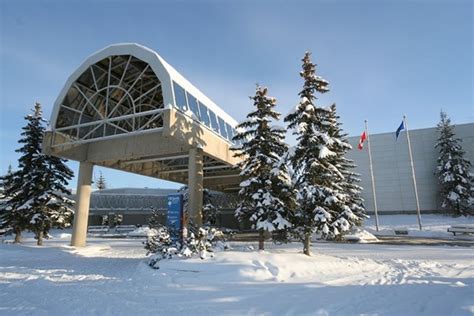 Fort McMurray Hotels near Oil Sands Discovery Centre.